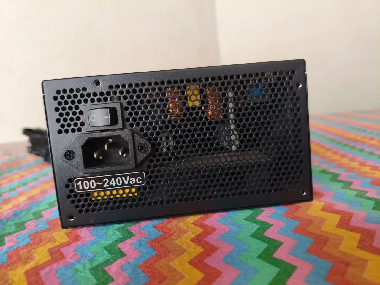 Fonte 500W para jogos e trabalho - Foto 2
