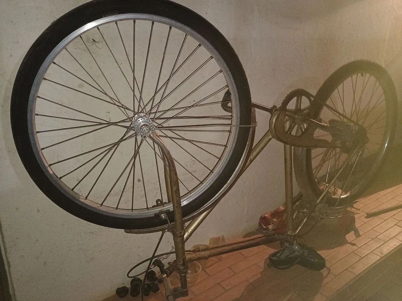 Vendo bicicleta relíquia  - Foto 2