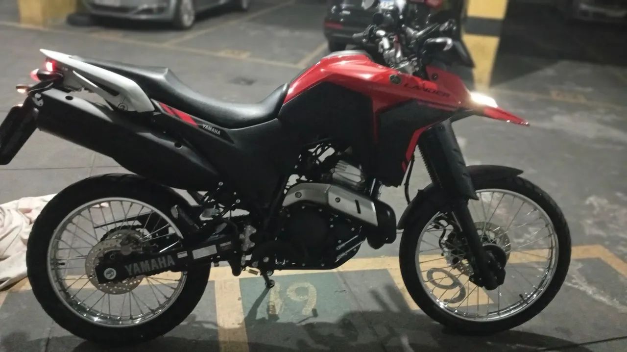 Lander 250  - Foto 2