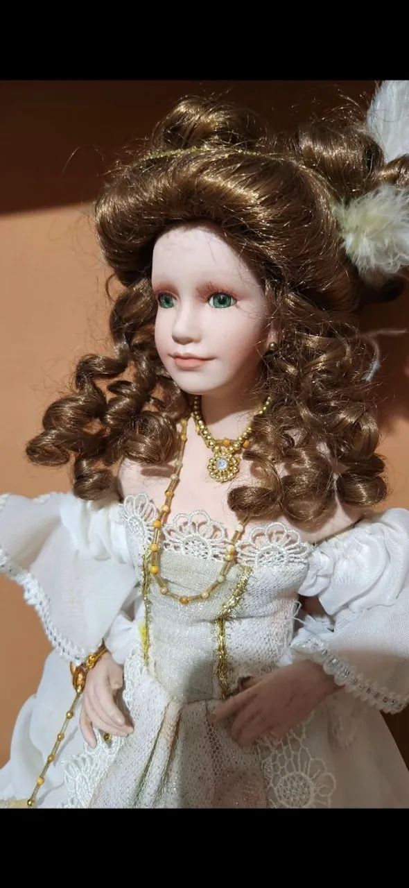 Boneca de porcelana trazida dos EUA  - Foto 3