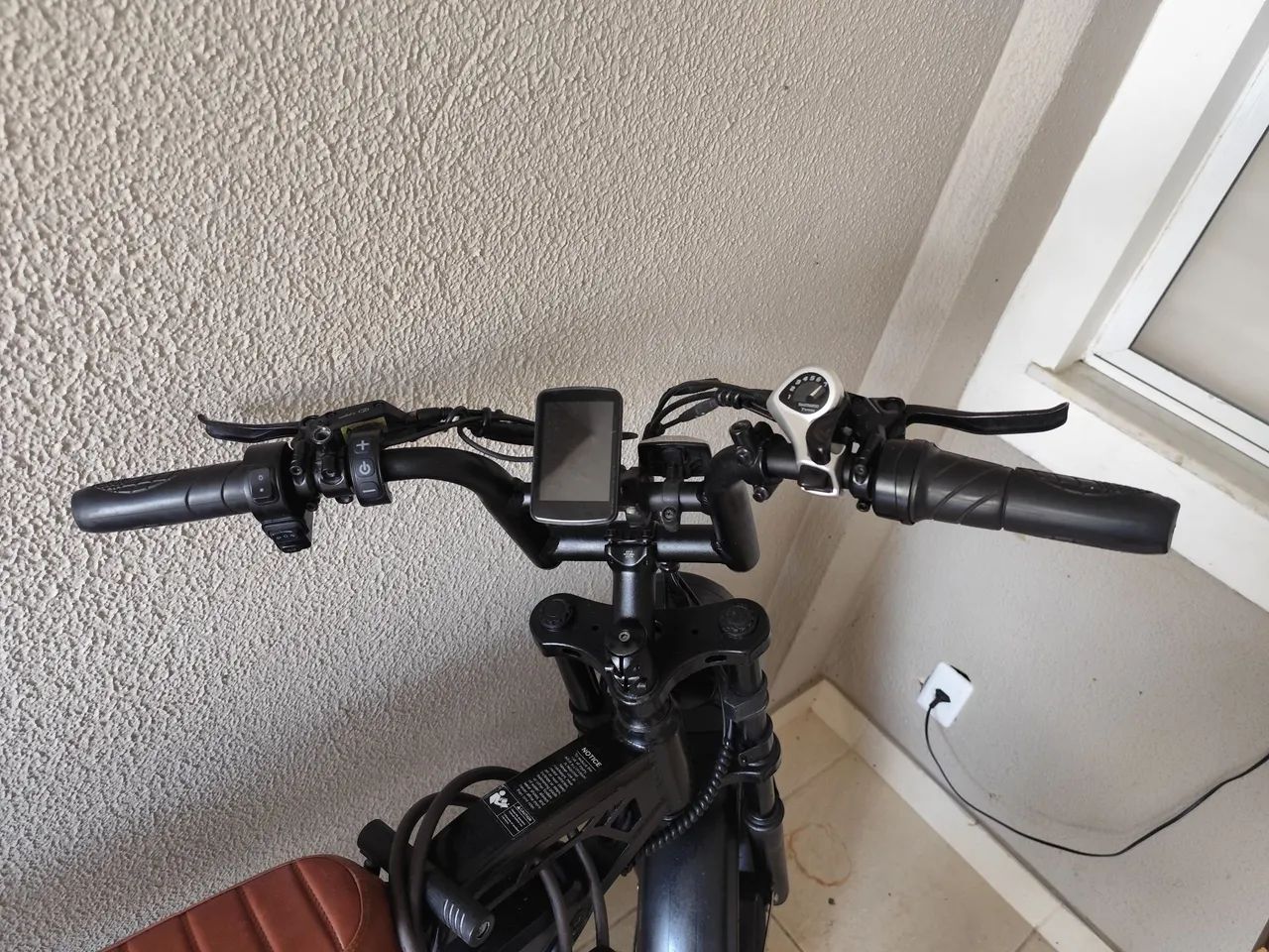 Vendo Bicicleta elétrica V20 usada  - Foto 5