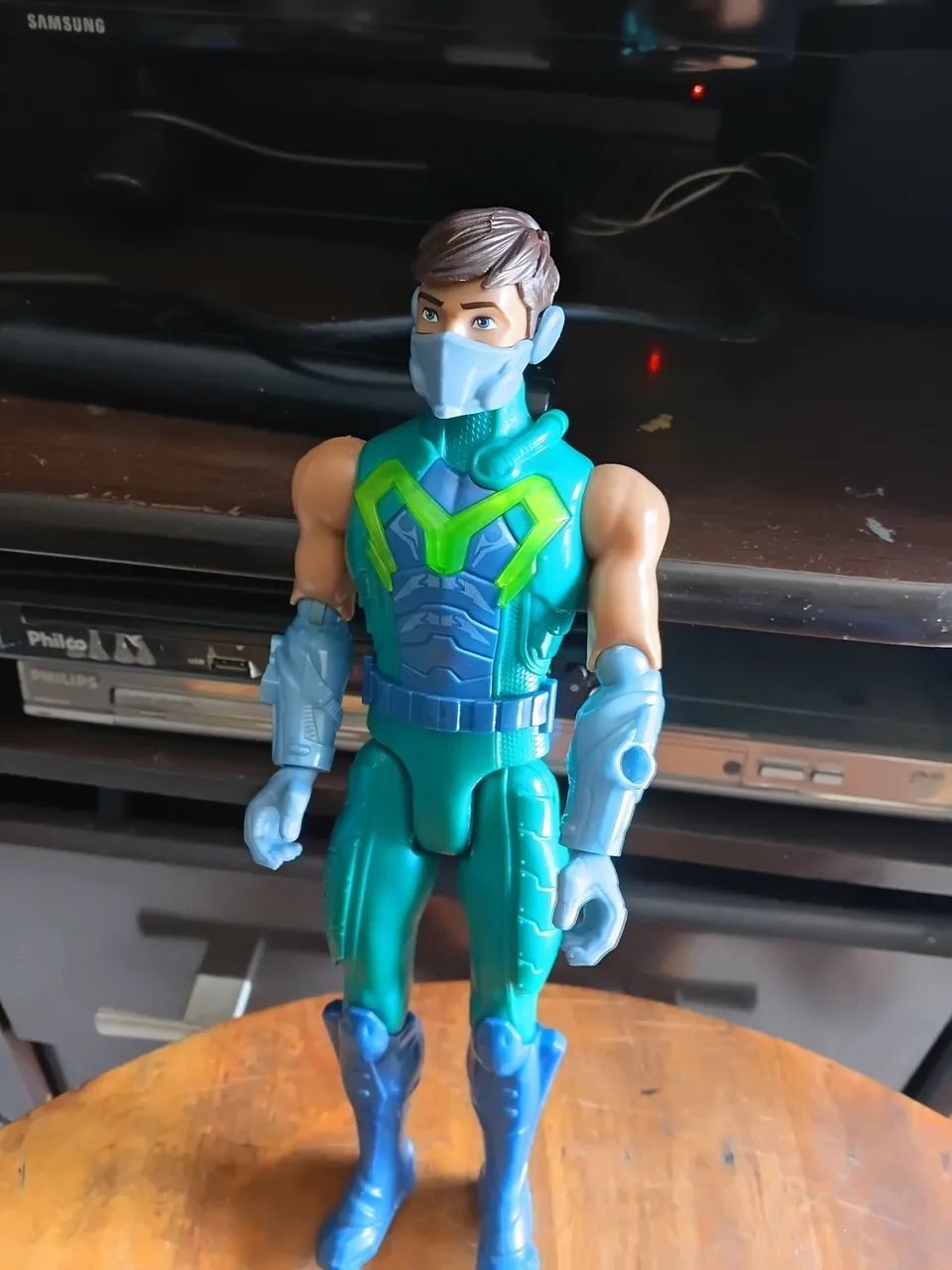 Max Steel versão missão no Oceano