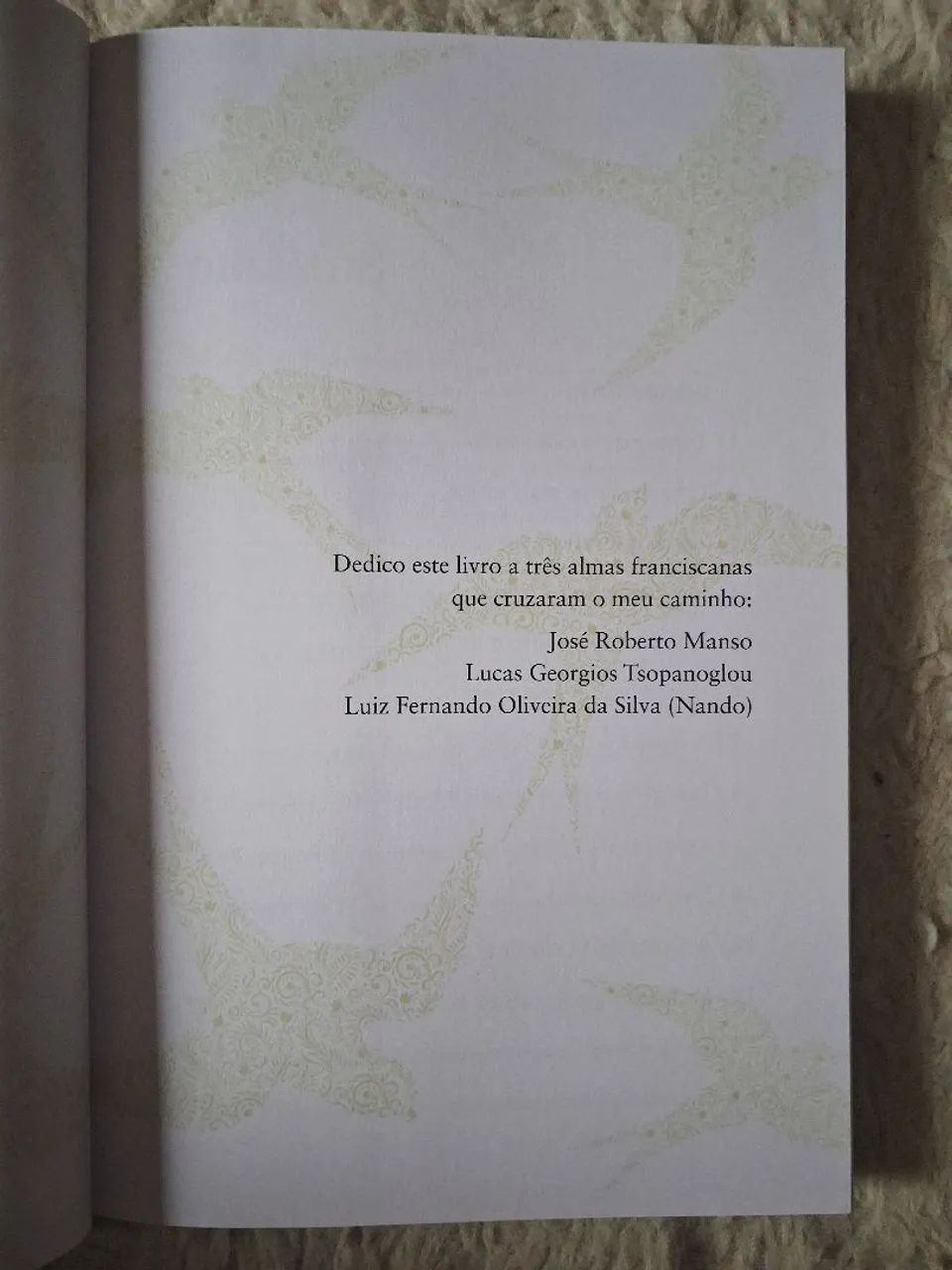 Livro Simplesmente Francisco  - Foto 2