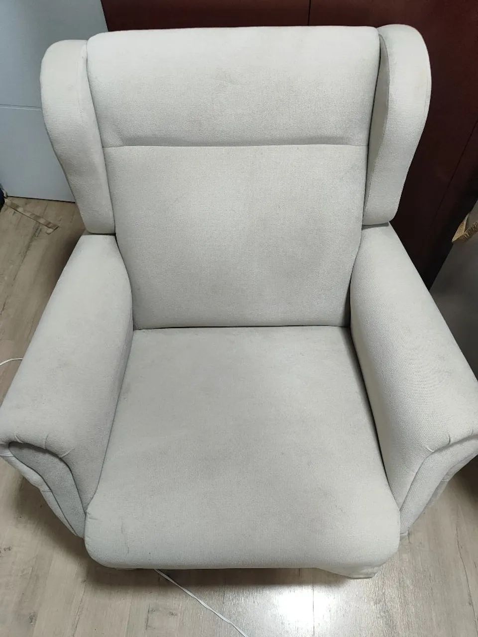 Poltrona de amamentação com balanço 