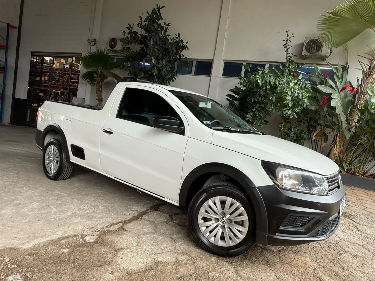 Volkswagen Saveiro Saveiro Robust 1.6 Total Flex 16V 2023