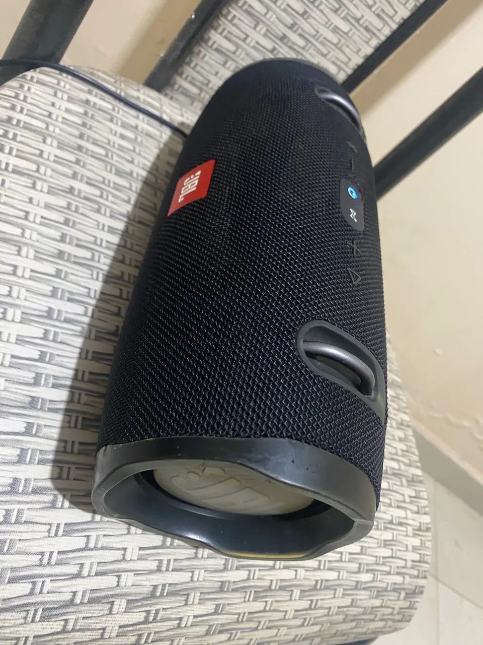 JBL  - Foto 2