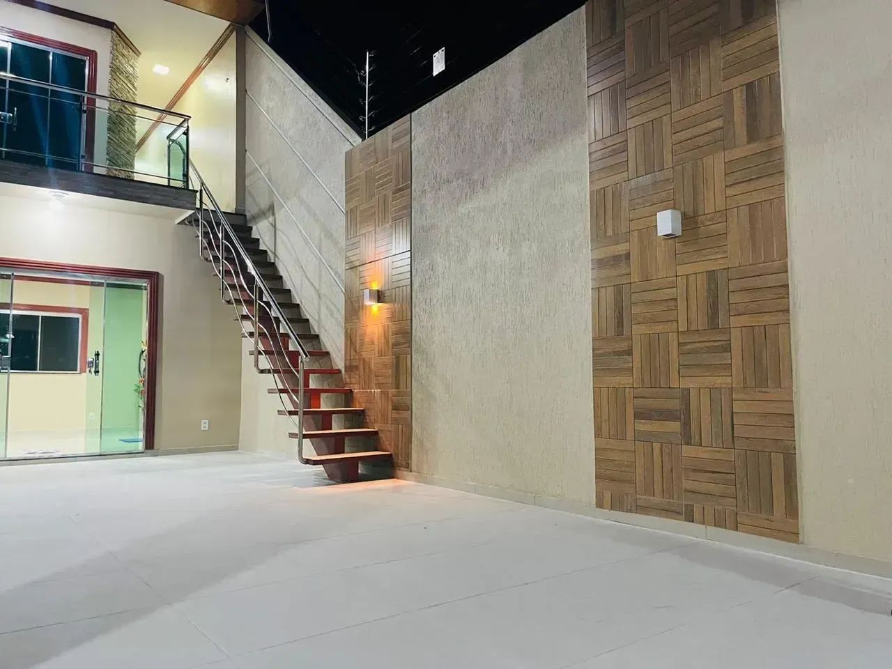 LINDA CASA COM 5 QUARTOS NA CIDADE NOVA - Foto 3