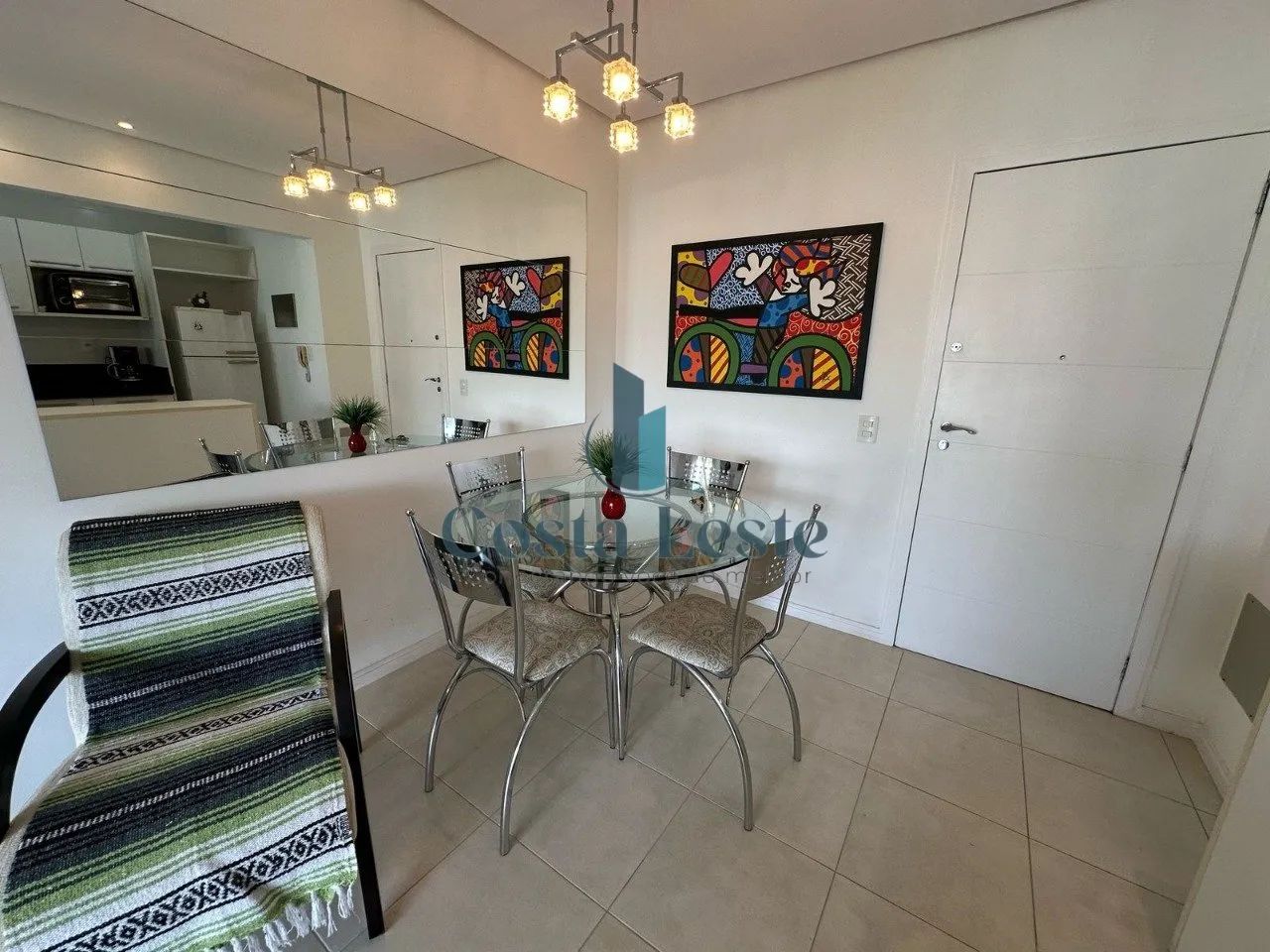 Excelente apartamento de 2 dormitórios com suíte mobiliado no Itacorubi - Foto 3