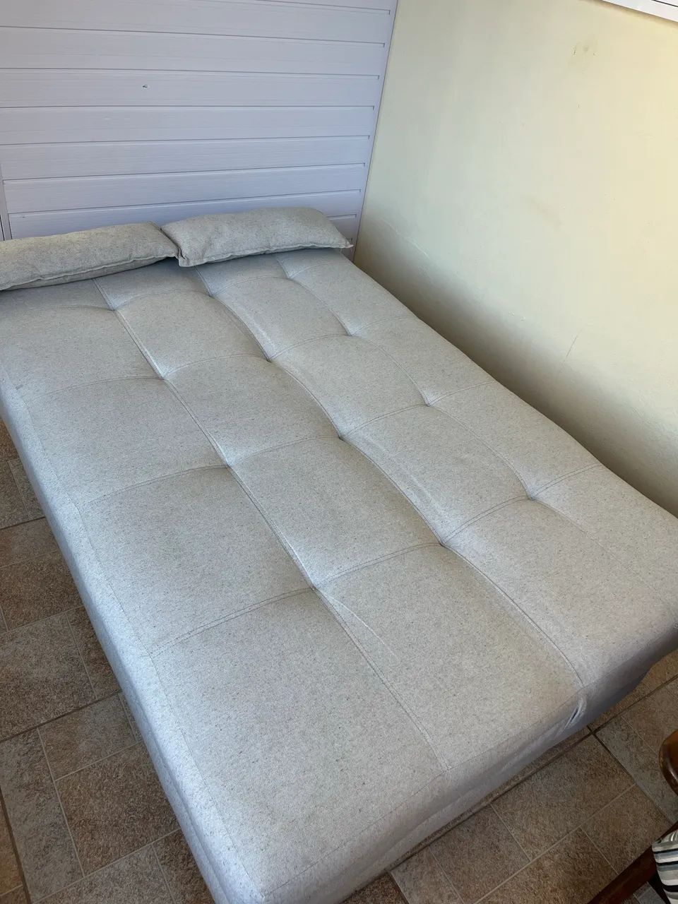 Sofá cama vintage 3 lugares - Foto 3