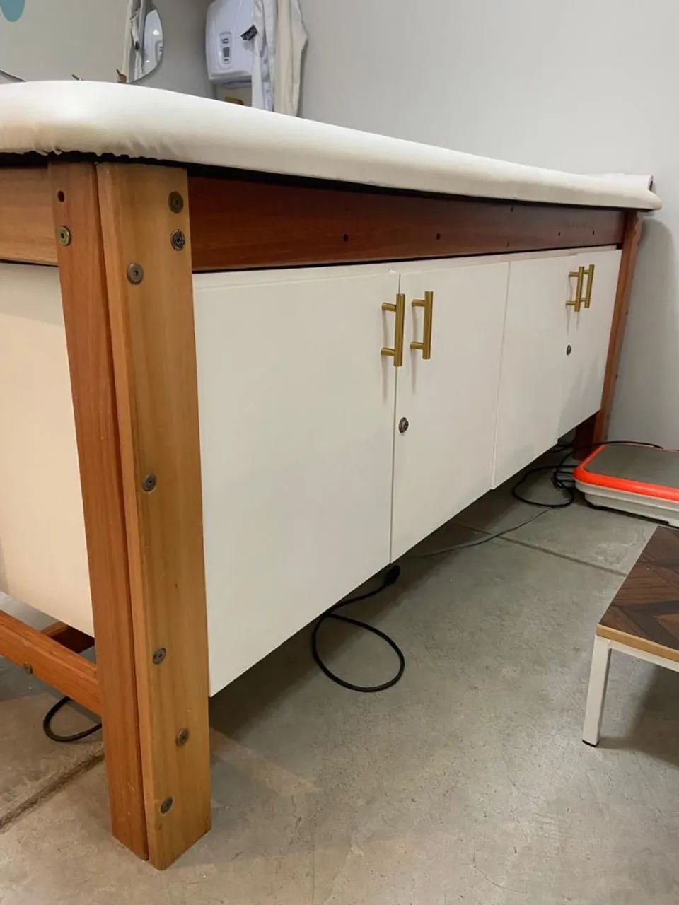 Naval wood stretcher / carpentry