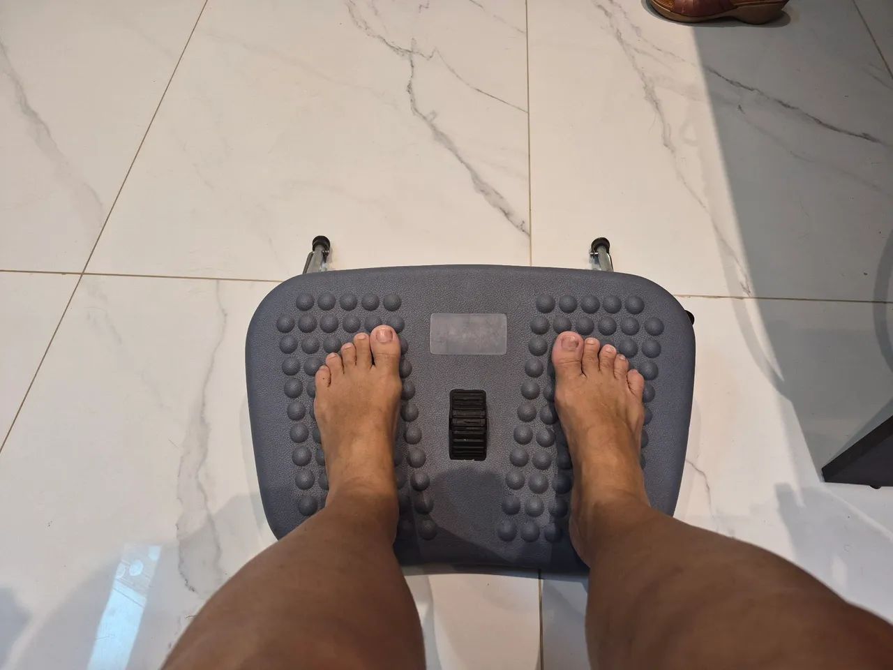 APOIO ERGONÔMICO PARA OS PÉS - Foto 2