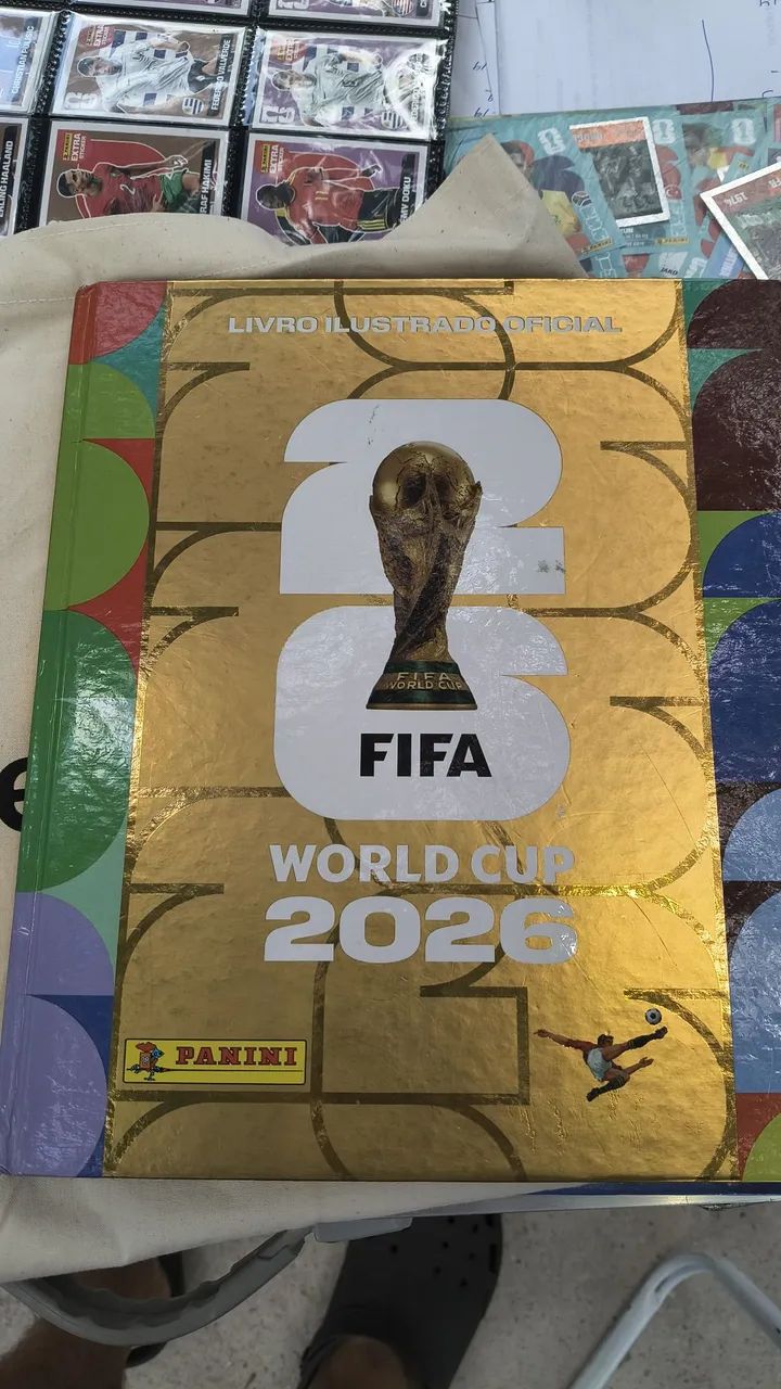 Álbum dourado fifa 2026 completo