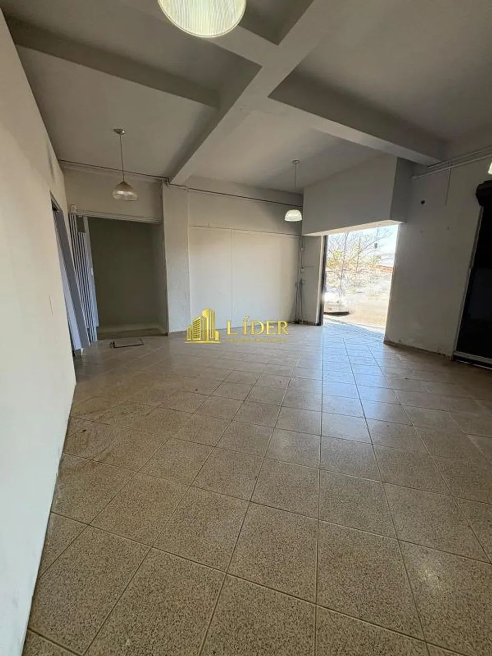 LOJA DISPONÍVEL BEM LOCALIZADO - Foto 4