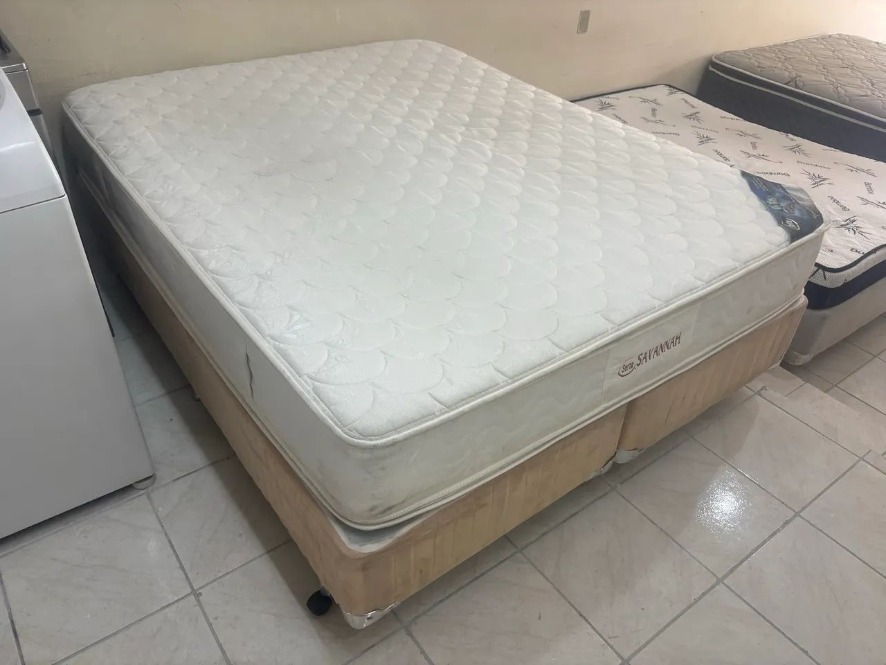 Cama Box Quenn  - Foto 2