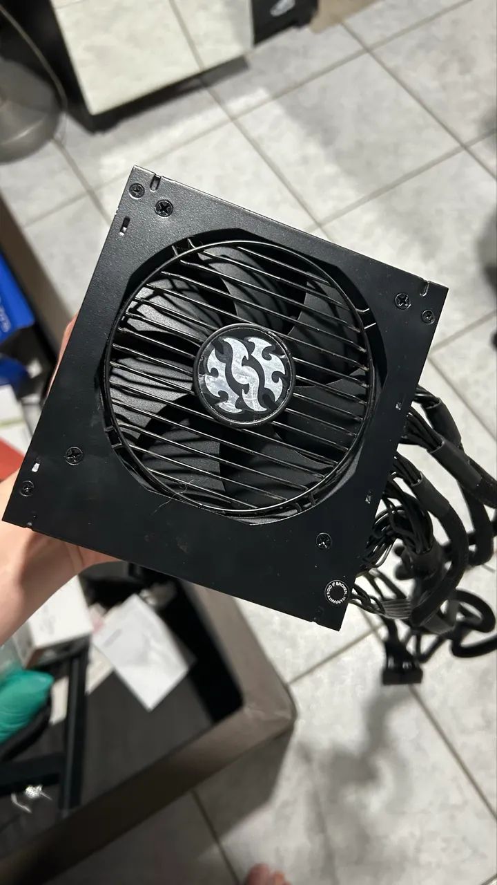 Fonte XPG Core Reactor, 850w, gold plus, full modular - Foto 2