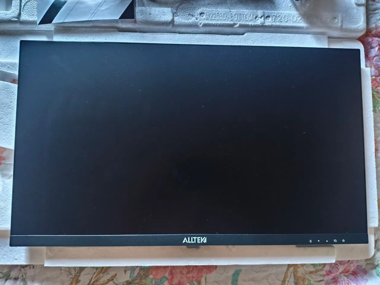  monitor e periféricos - Foto 2