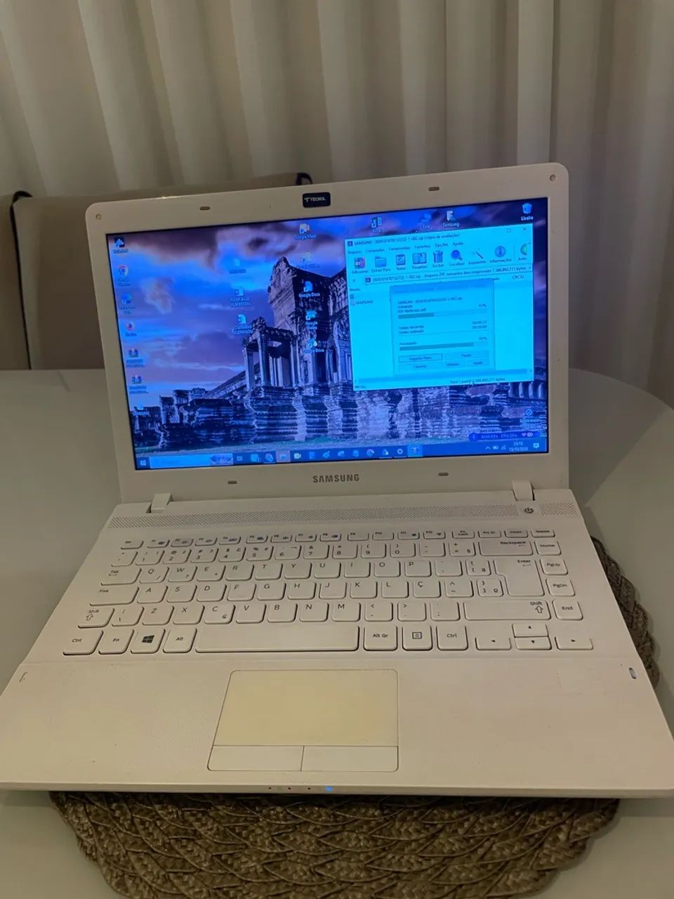 Notbook Samsung  - 2013