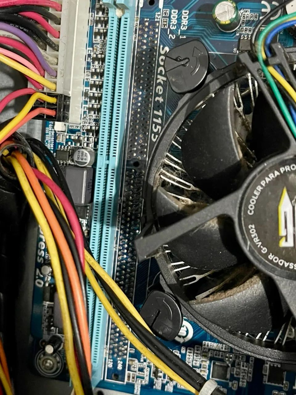 CPUs Ambas Por 150 - Foto 5