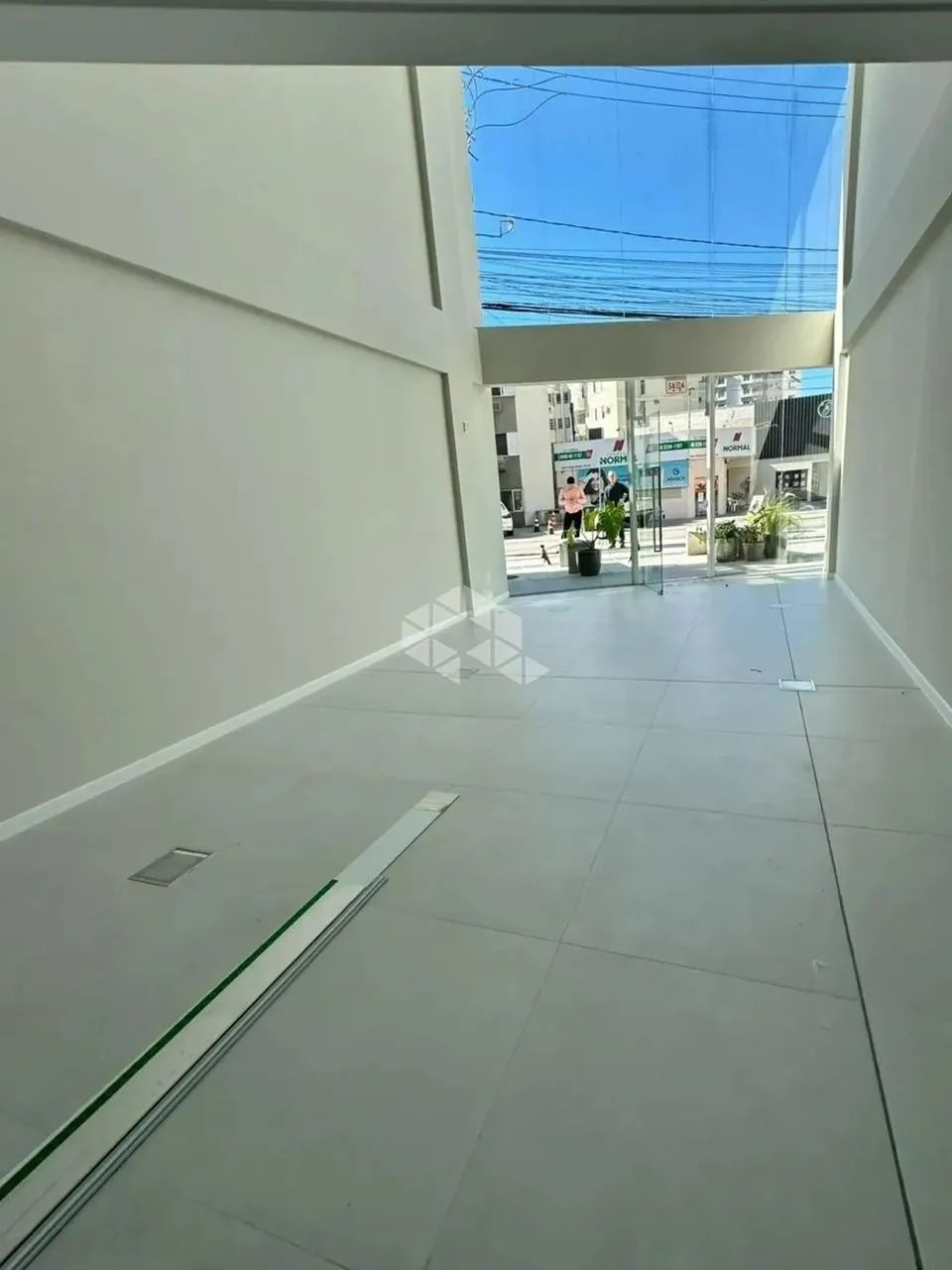 Loja à Venda - Localização Premium na Trindade | Florianópolis-SC - Foto 3