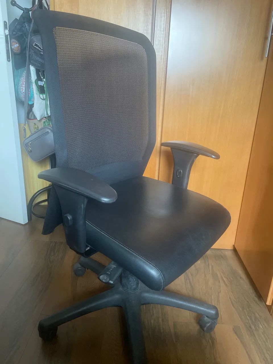 Cadeira de escritório  - Foto 2