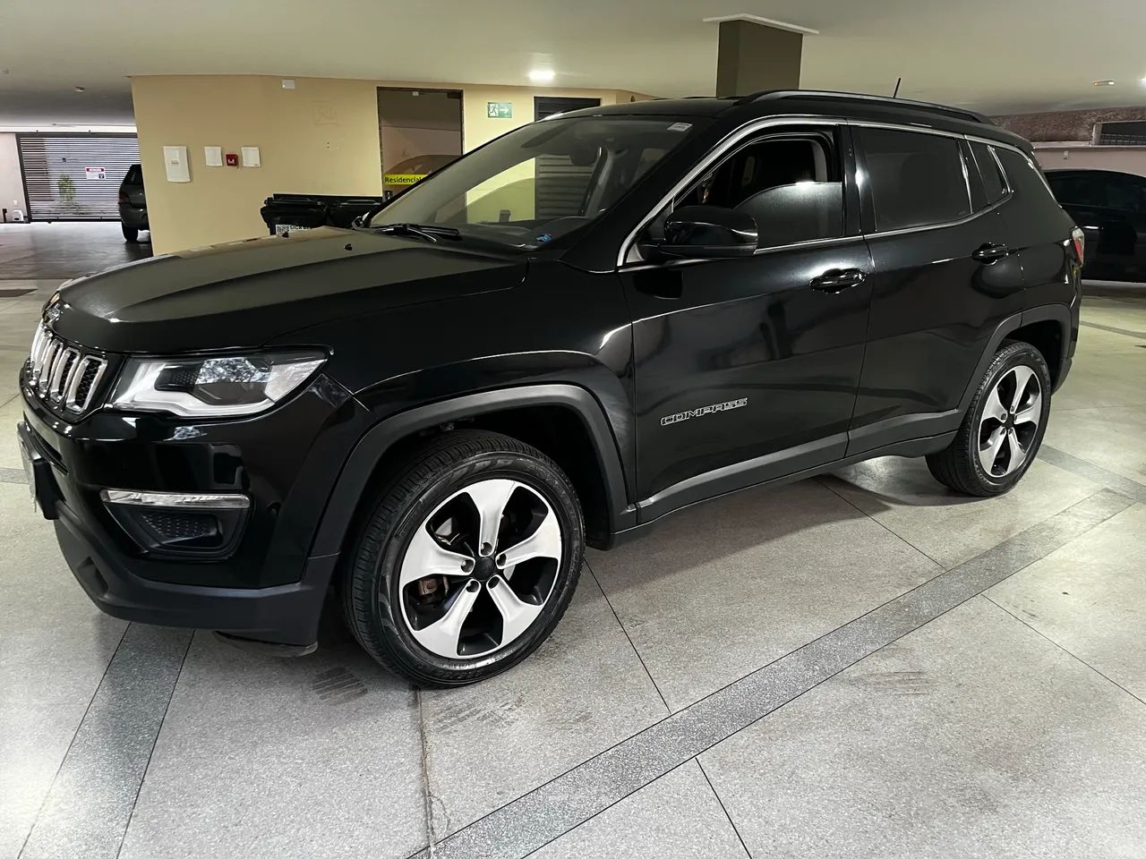 Jeep Compass COMPASS LONGITUDE 2.0 4x2 Flex 16V Aut. 2017
