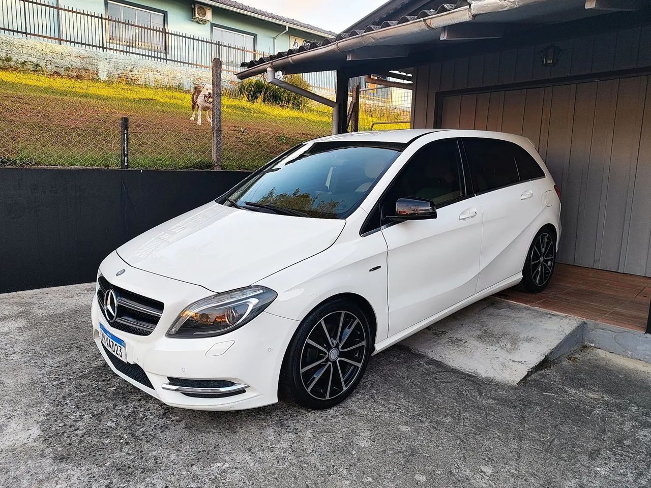 Mercedes-Benz Classe B 200 CGI 1.6 TB Sport 156cv AUT 2013
