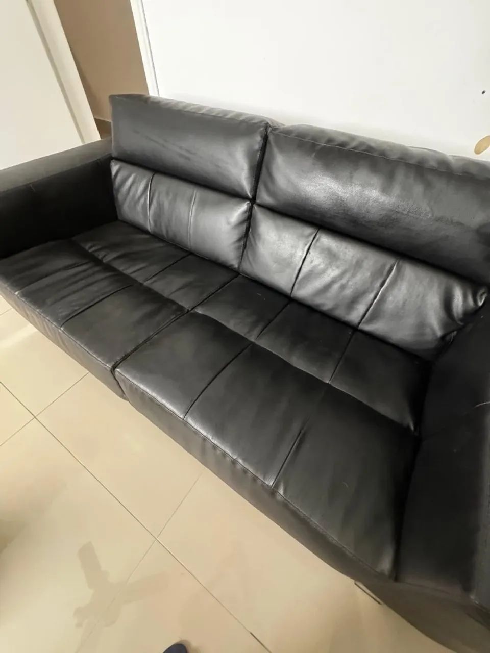 Sofá Courino Preto