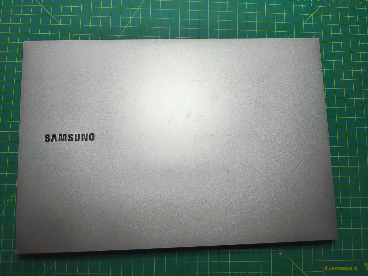 Notebook Samsung e30 retirar peças