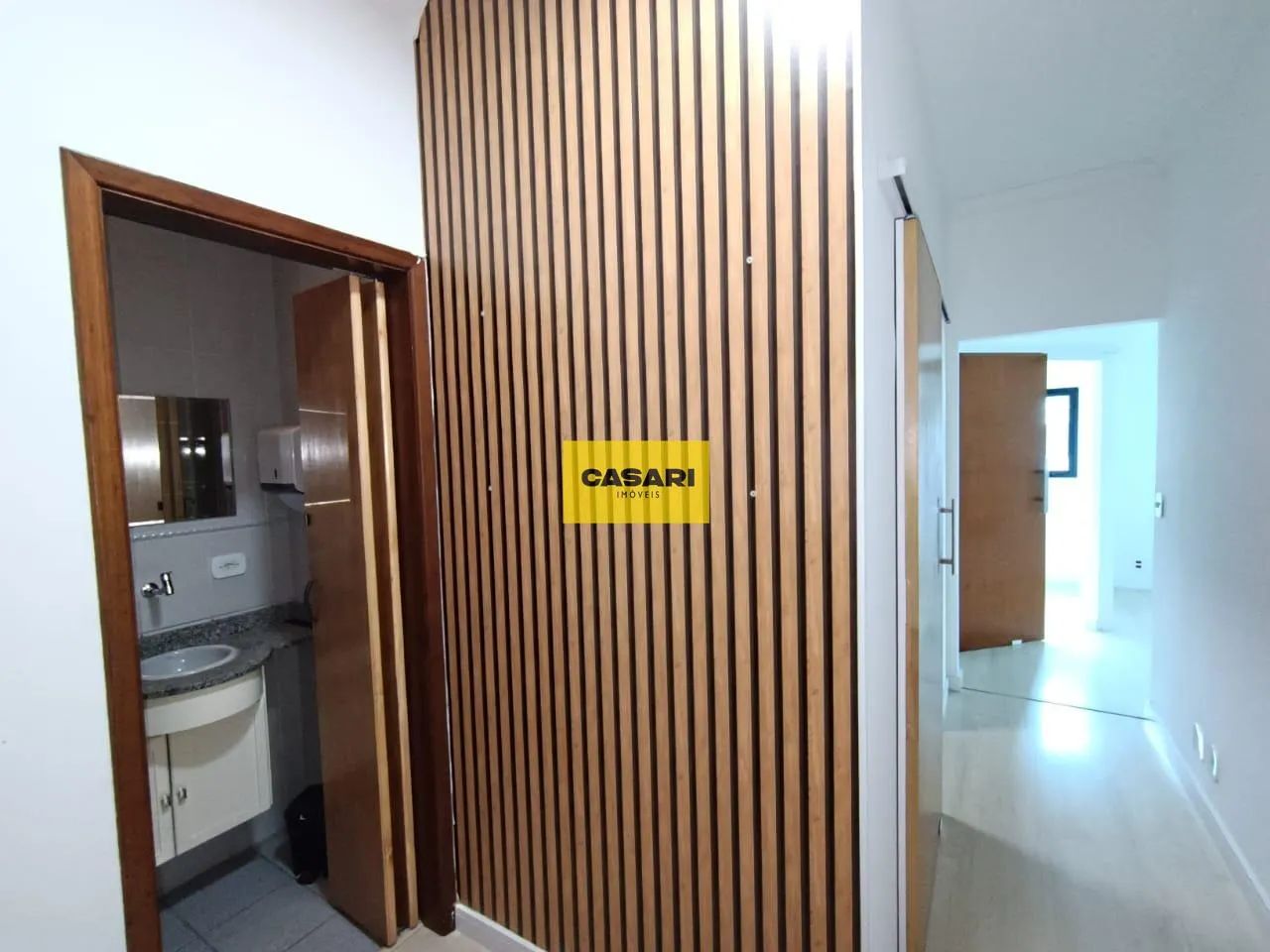 Sala Comercial com 3 Salas, Recepção e Vaga  Aluguel Próximo ao Centro de Santo André - Foto 5