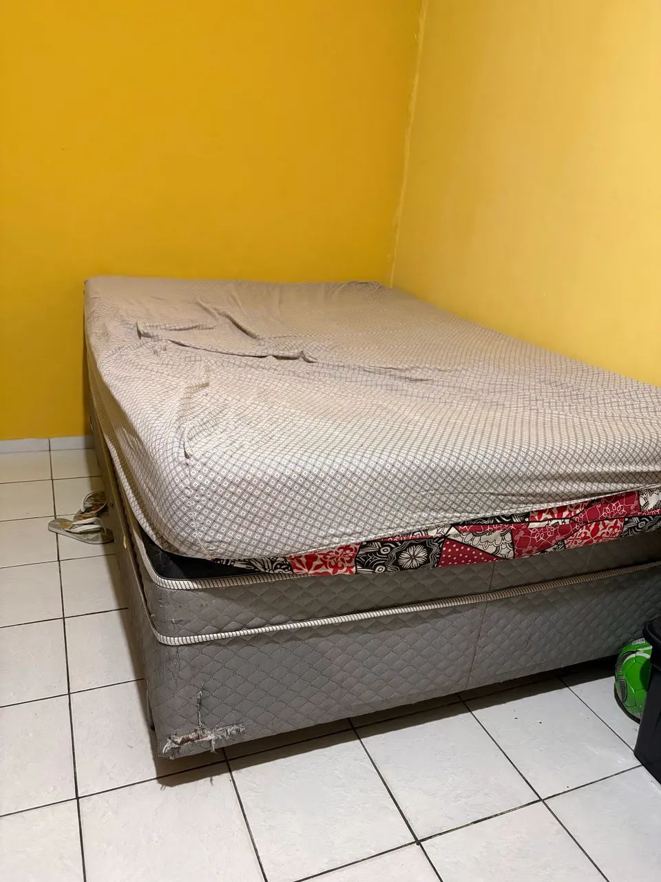 Cama e guarda roupa doação  - Foto 2