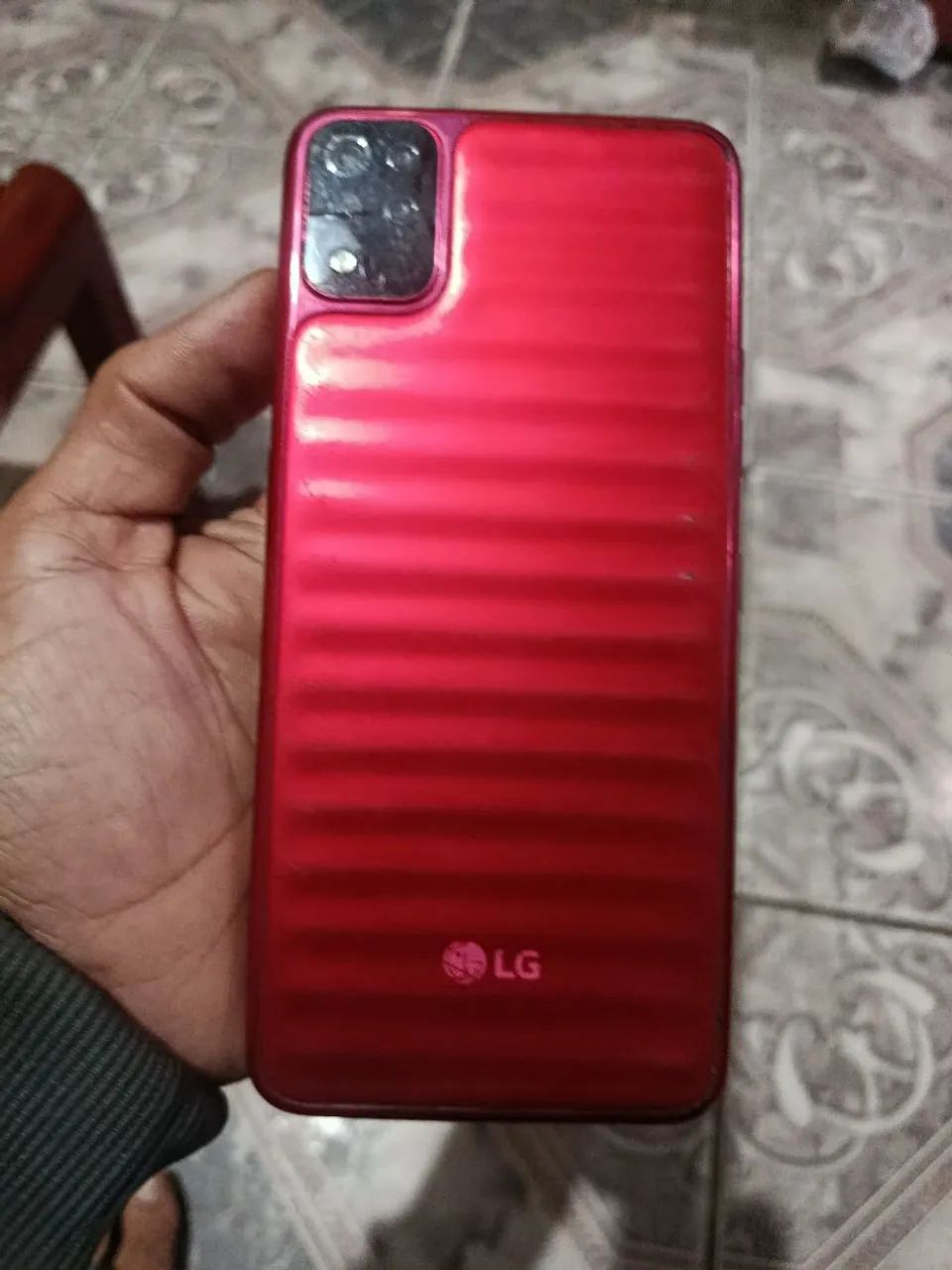 LG k52 com defeito 