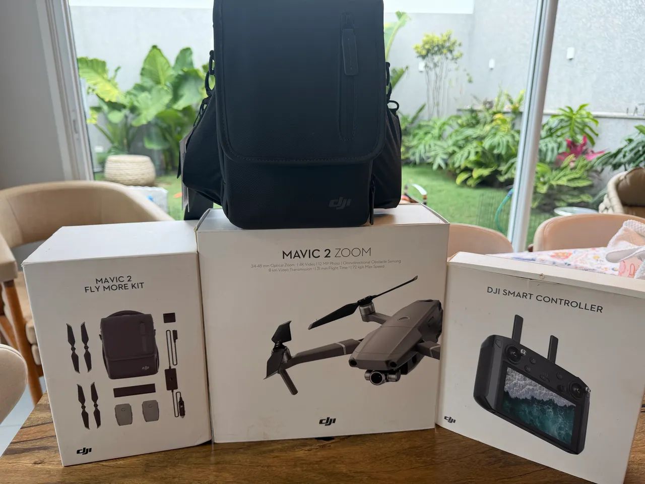 Drone DJI Mavic 2. com acessórios 