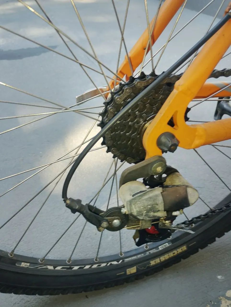Bicicleta  - Foto 3
