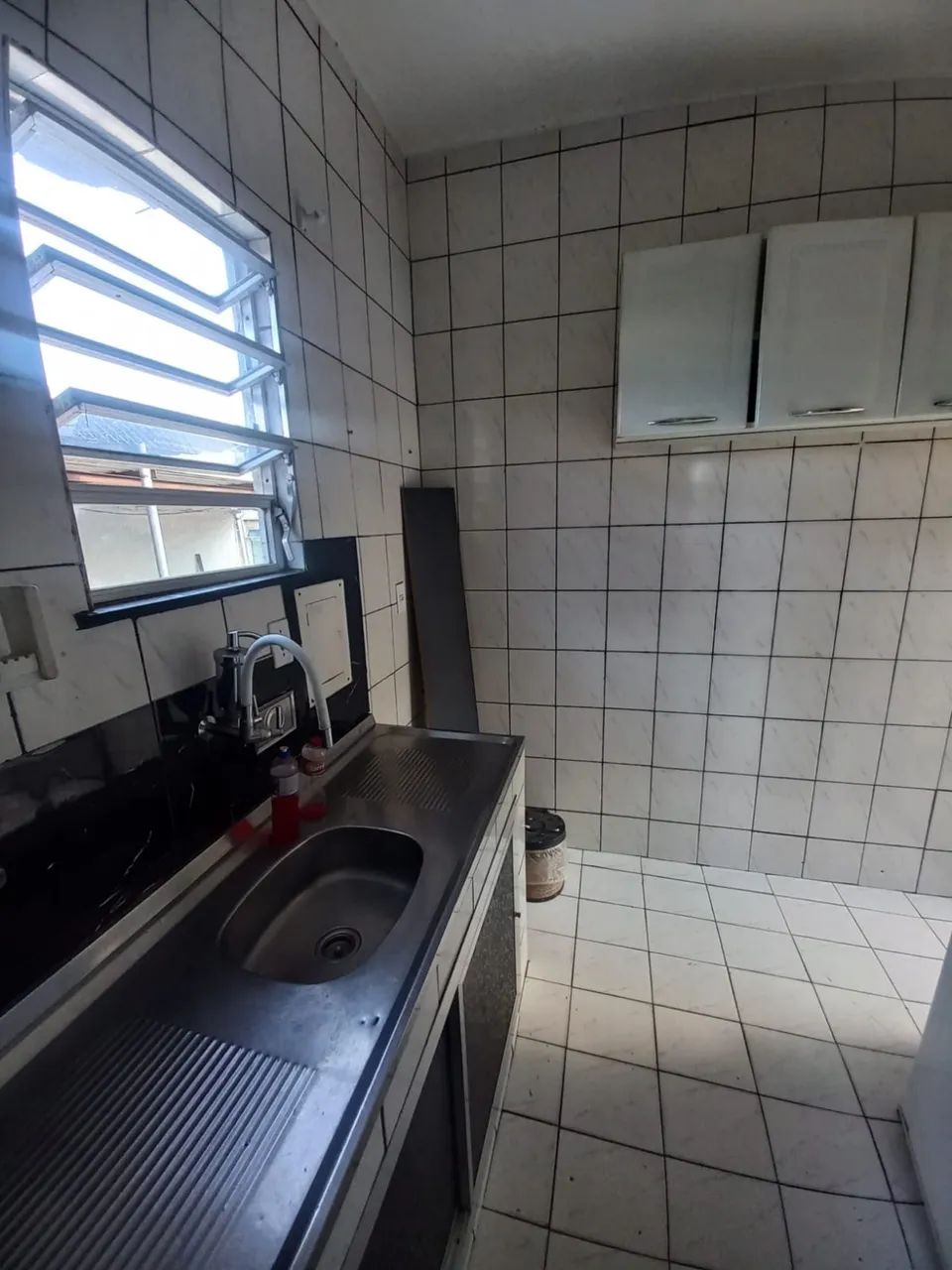 Alugo casa na rua Moreira - Foto 4