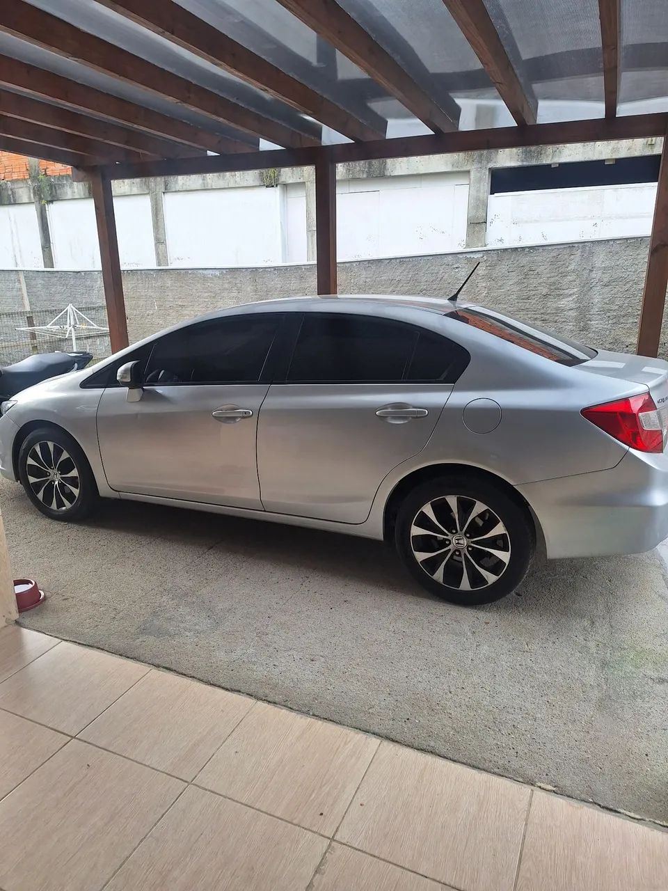 Honda Civic Civic Sedan LXR 2.0 Flexone 16V Aut. 4p 2015
