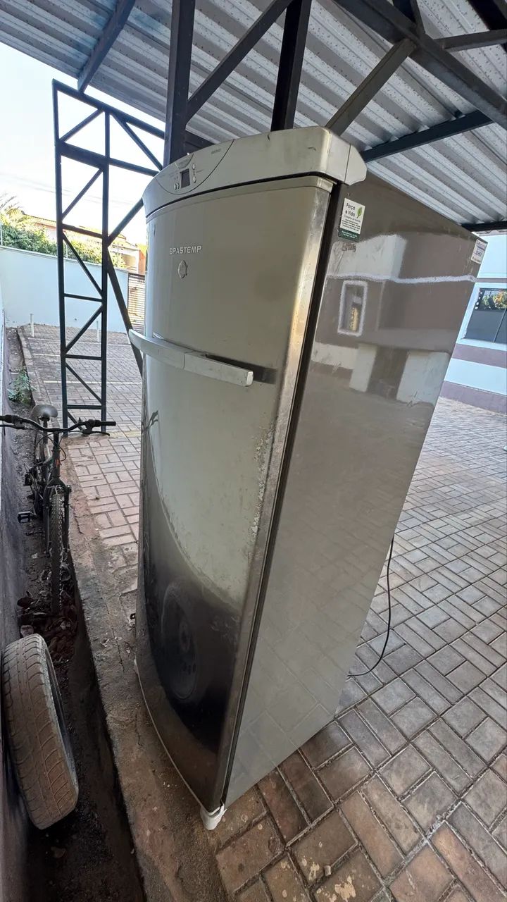 Vendo Freezer Brastemp