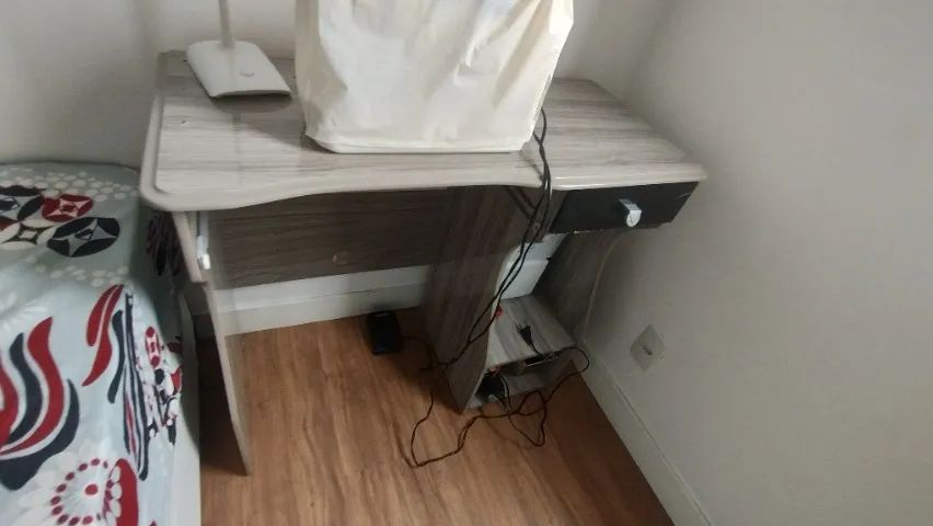 Computer Desk458362575494860801