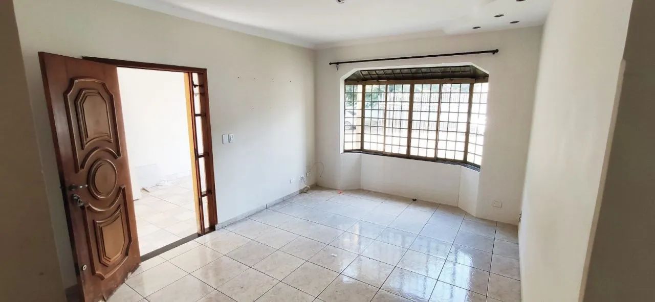 Casa à venda em Conjunto Habitacional Requião, Maringá-PR - Foto 5