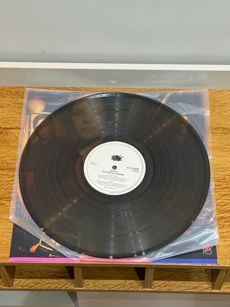 Vinil LP Pato Fu - Televisão de Cachorro - Foto 3