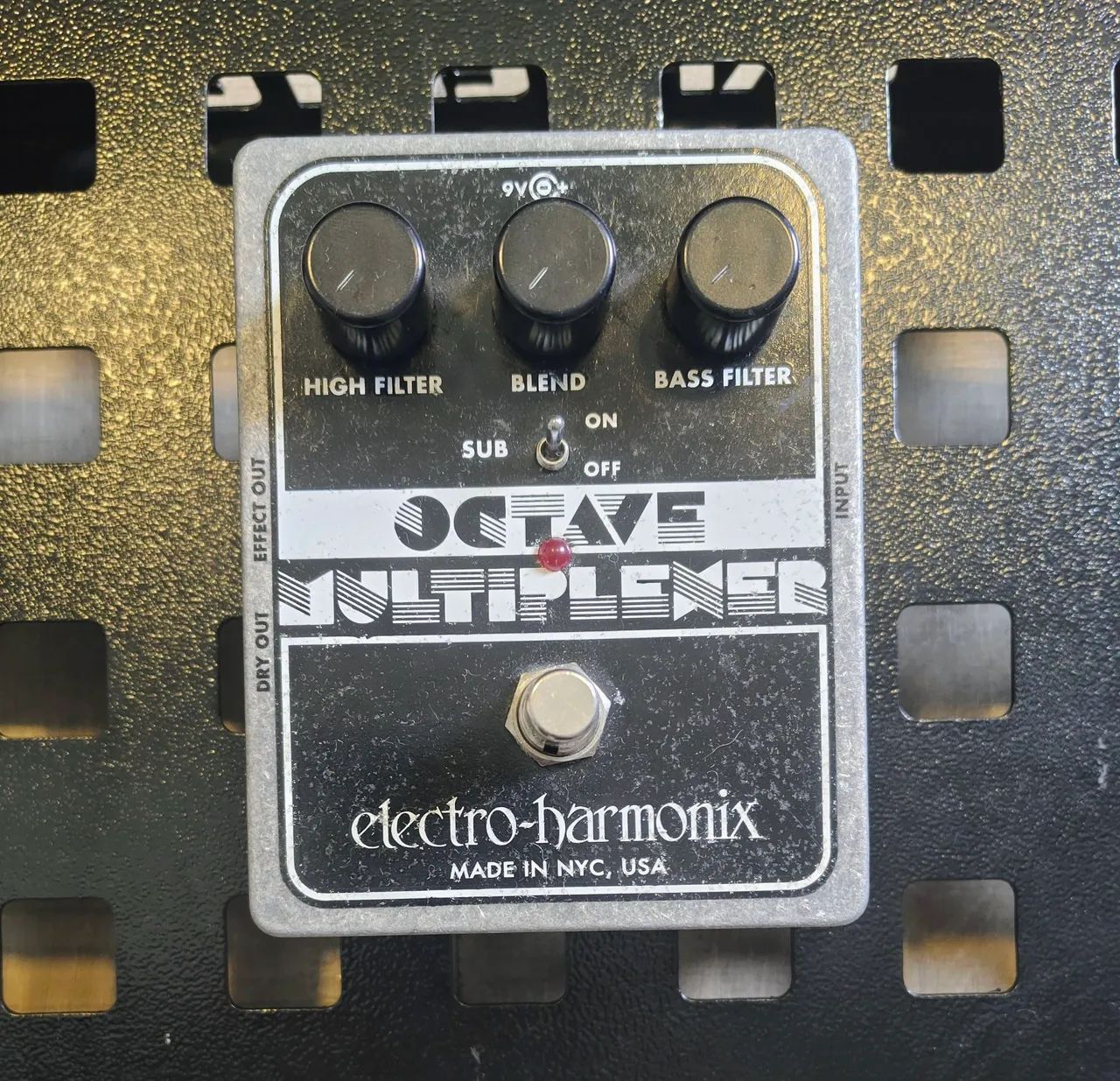 Pedal oitavador Electro Harmonix 