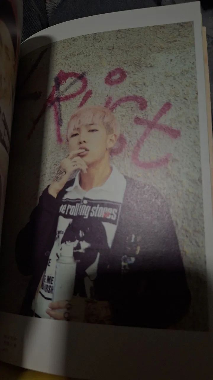 Album BTS - Foto 2