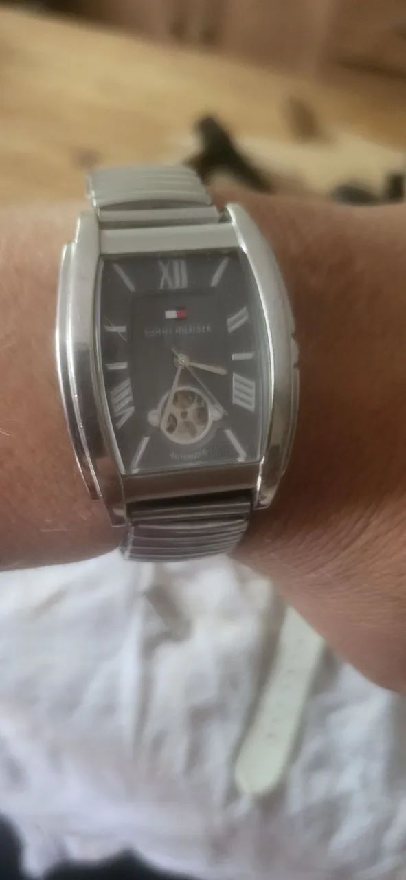 Relógio Tommy automático em ótimo estado  - Foto 4
