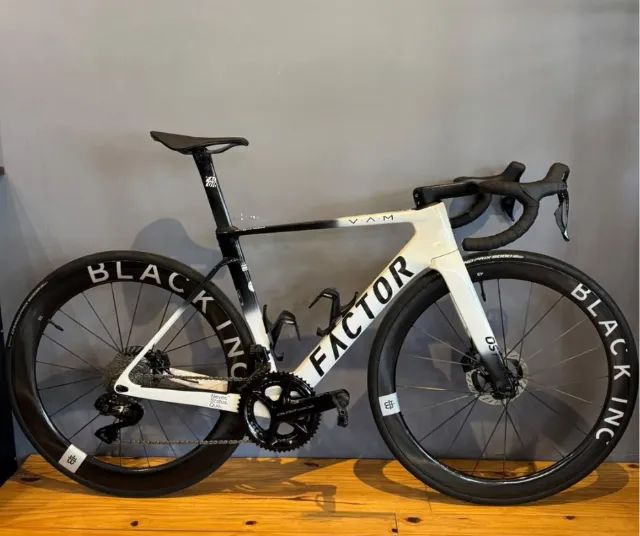 FACTOR OSTRO V.A.M. - Foto 2