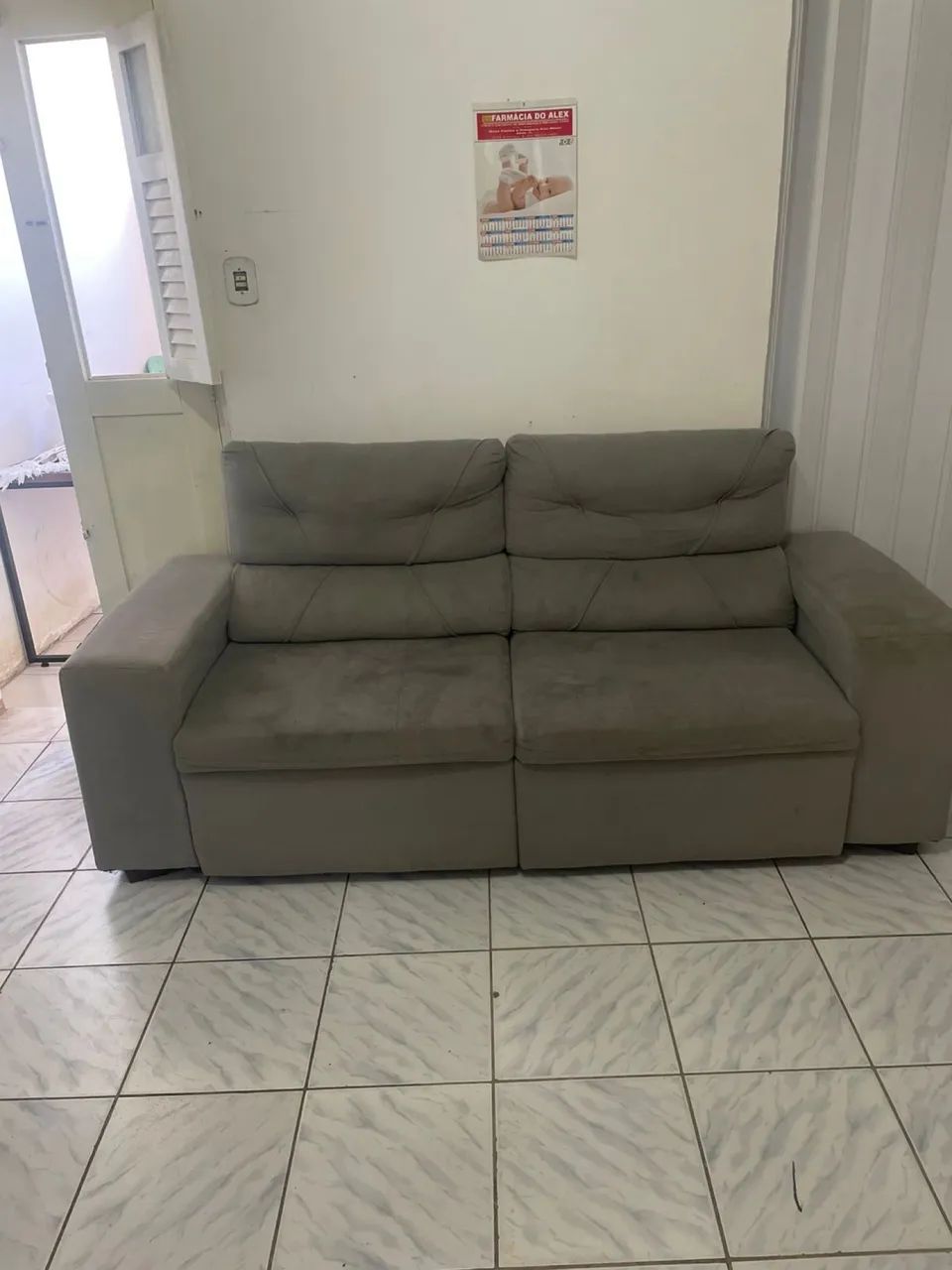 Sofá retrátil conservado  - Foto 3