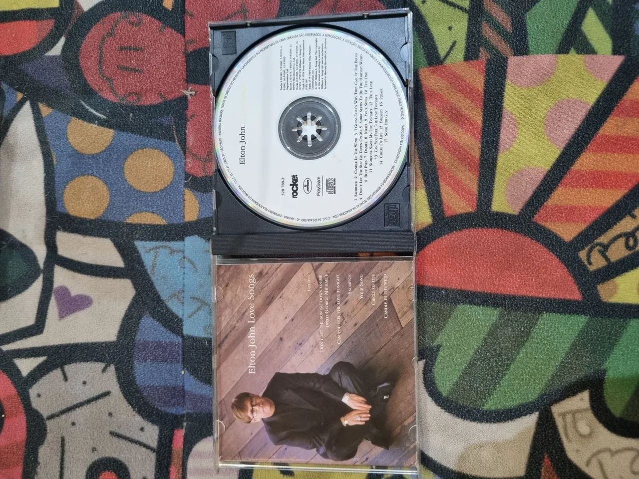 CD Elton John Love Songs ano 1995 - Foto 3