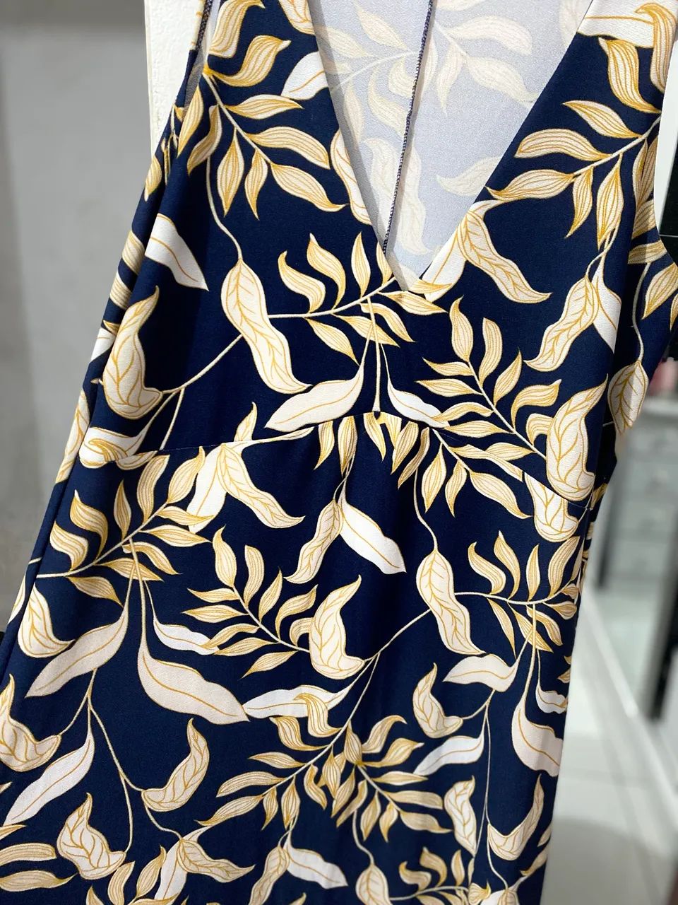 Vestido azul com flores  - Foto 3