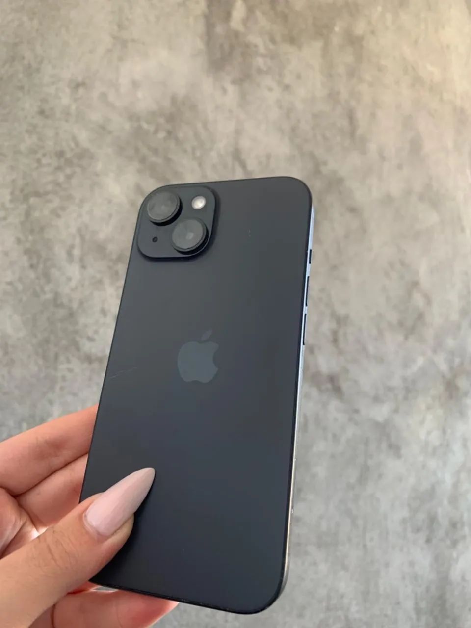 iPhone 15 - Foto 2