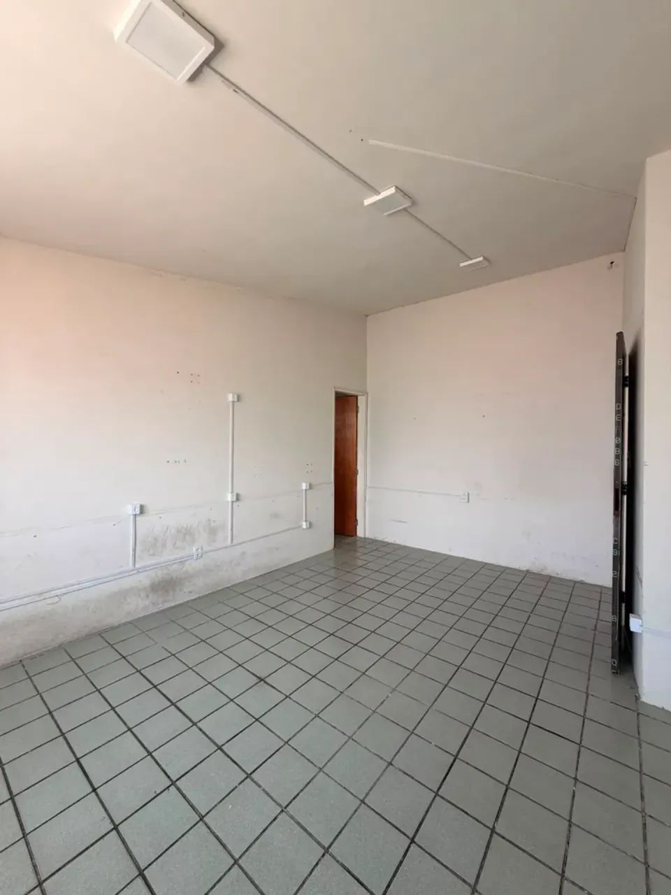 Alugo ou vendo Sala comercial de 12 salas com 600 m² no Feitosa - Foto 5