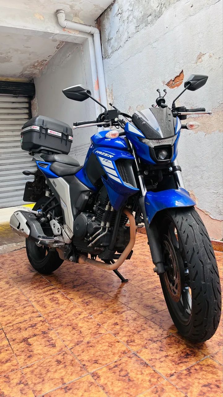 Fazer 250