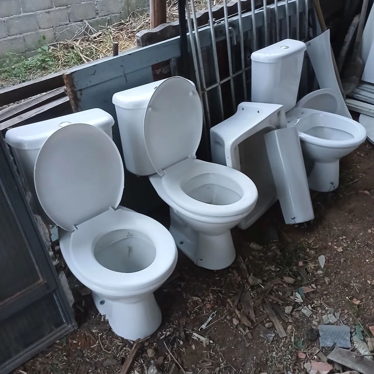 Vaso Sanitário Caixa Aclopada